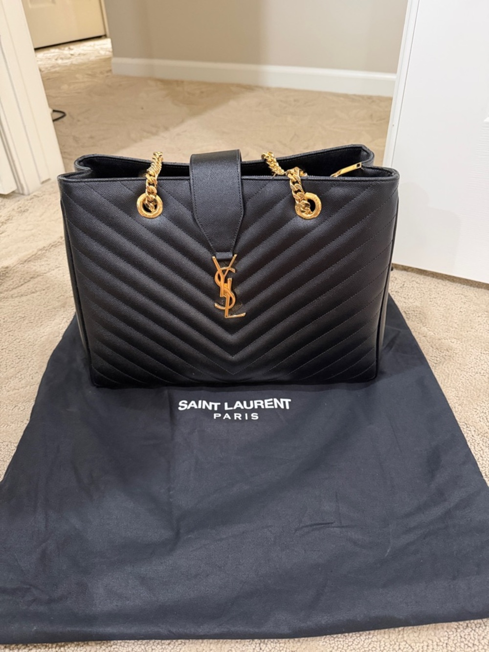 Saint Laurent Black Quilted Leather Shoulder Tote with Gold Hardware - Picture 5 of 5